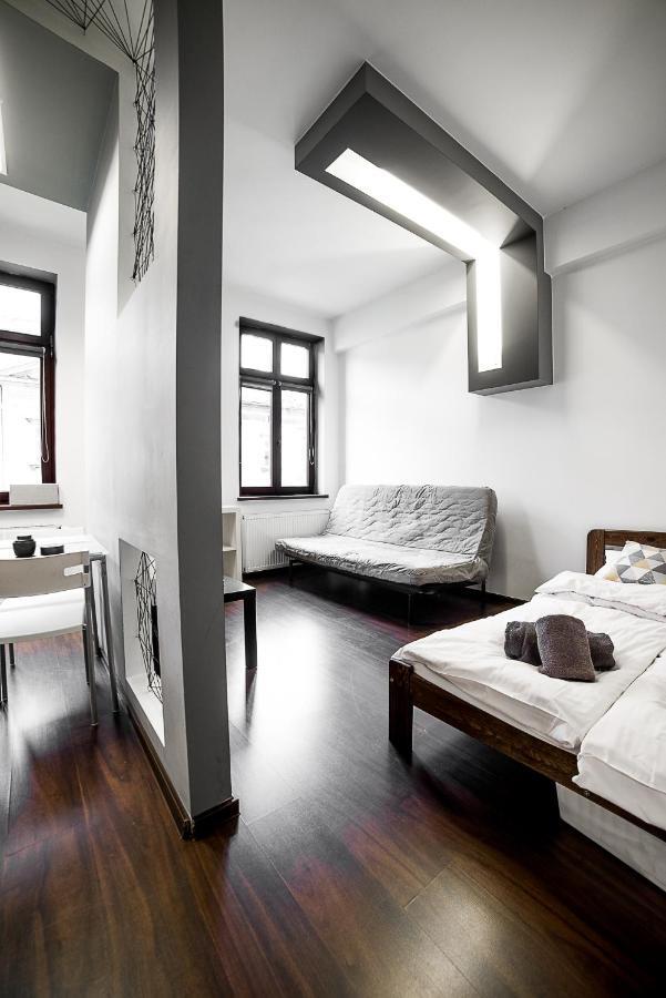 Lost In Krakow Mostowa Apartment ภายนอก รูปภาพ