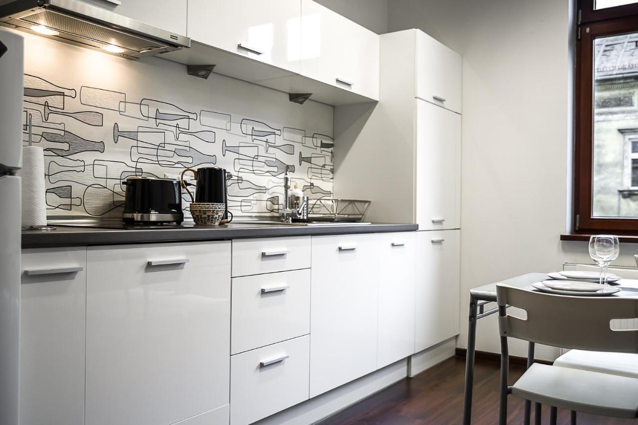 Lost In Krakow Mostowa Apartment ภายนอก รูปภาพ