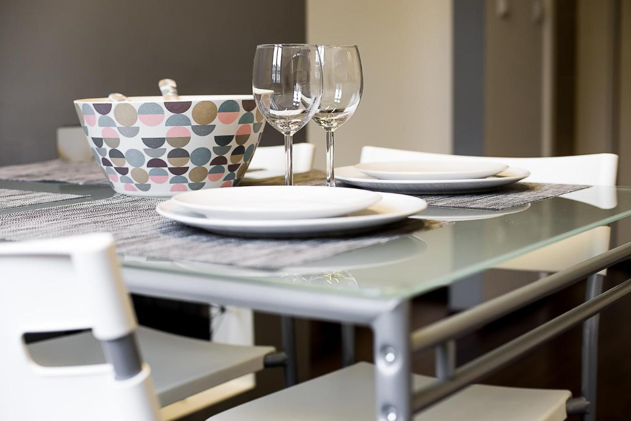 Lost In Krakow Mostowa Apartment ภายนอก รูปภาพ